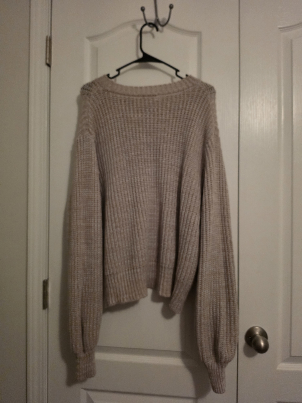 Zenana Outfitters Chunky Crewneck Sweater in Light Beige Sz Large - Picture 3 of 4